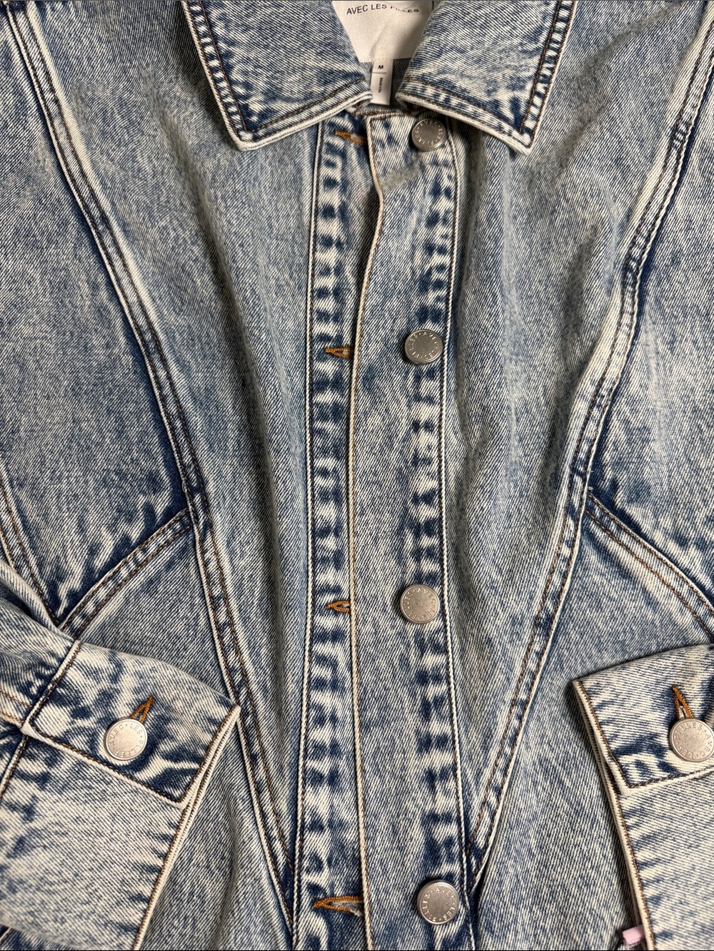 Avec Les Filles 80s Style Light Acid-Wash Blue Denim Jacket - Picture 4 of 8